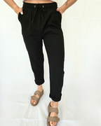 casual black pants for summer with elastic waist and pockets