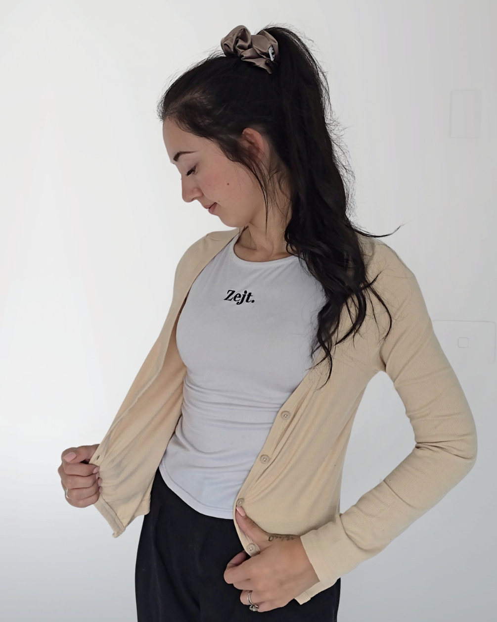Maeve Cardi - Beige