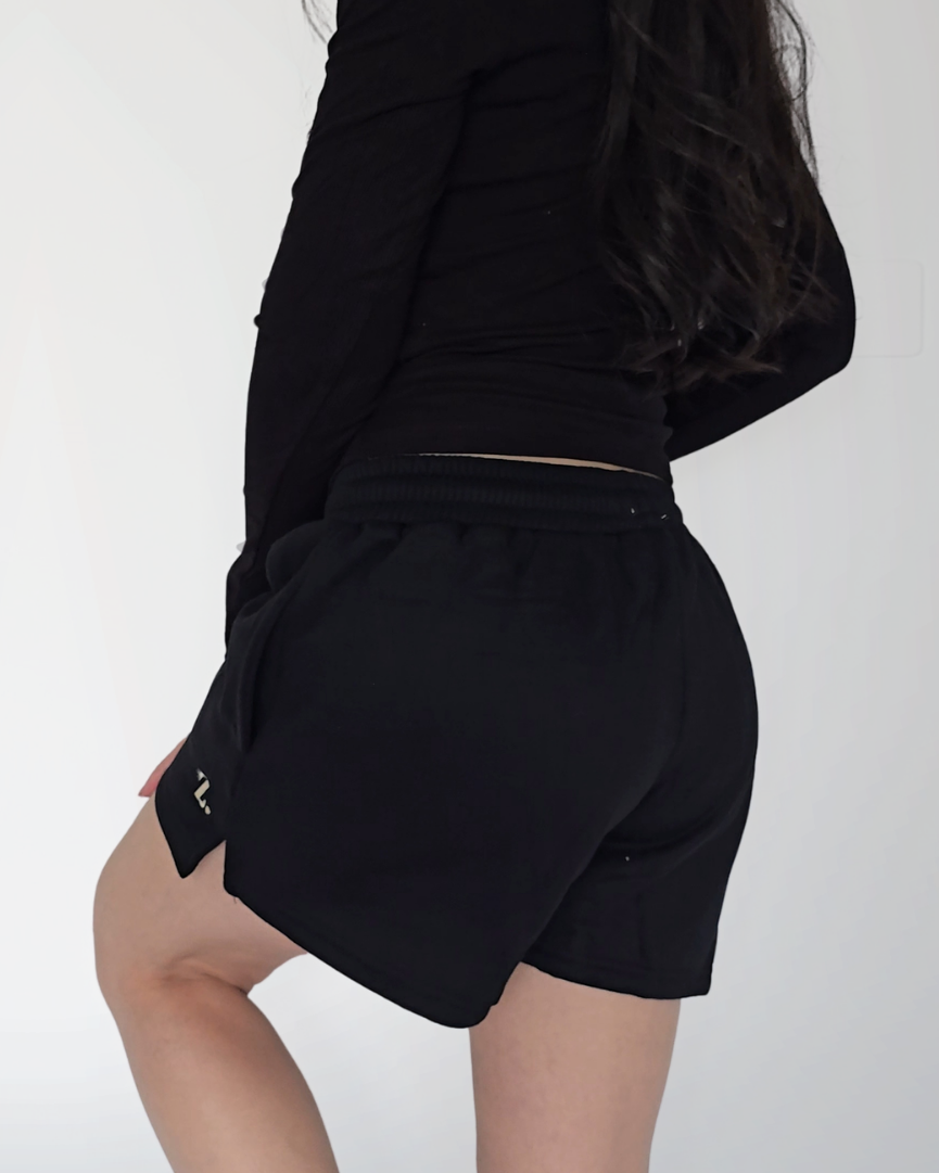 Willow Track Shorts - Black